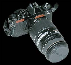Nikon FM2n + Sigma 70-210/3,5-4,5 APO Macro