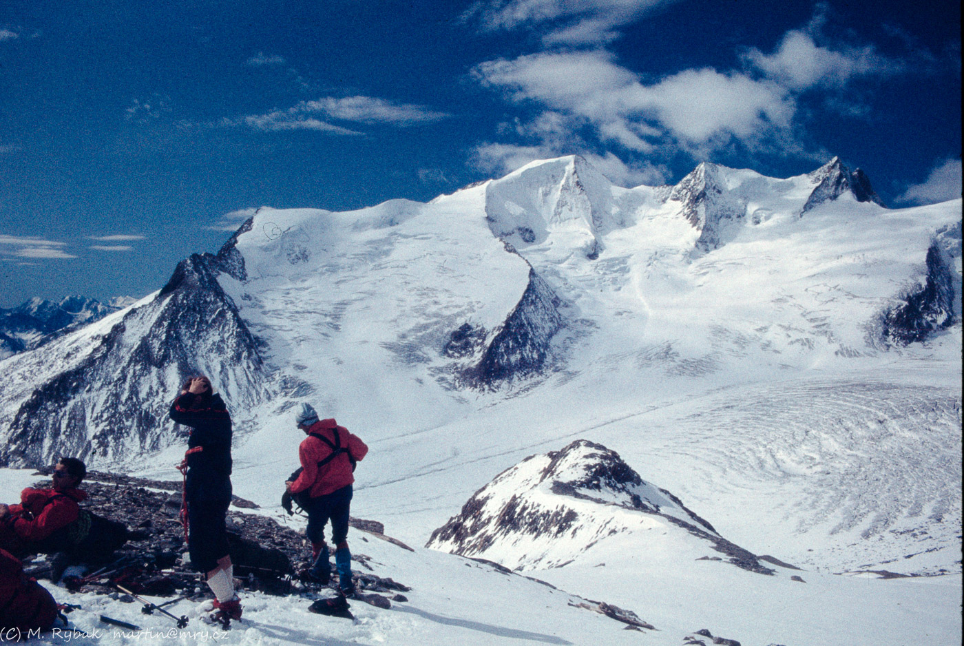 Sestup na Aletschgletscher